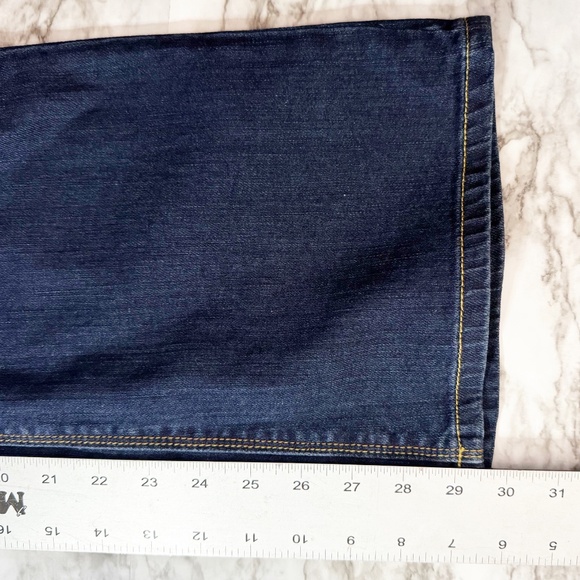 Ann Taylor LOFT Dark Wash Mid-Rise Curvy Bootcut Jeans - Picture 4 of 9